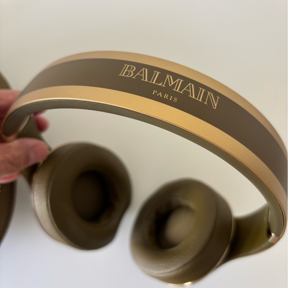 Balmain x Beats by Dre Studio3 Wireless Headphones - Gold and Olive - Picture 2 of 7